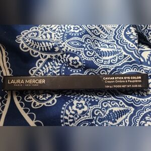 Laura Mercier  Caviar Stick Eyeshadow in Smoky Quartz